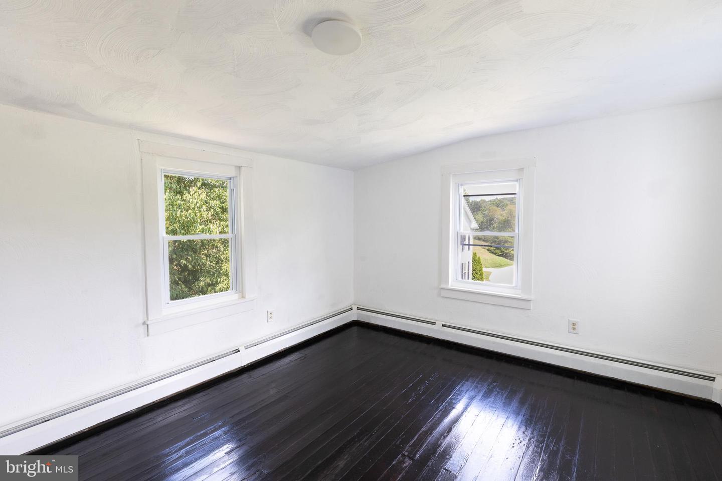 20 Seitz Ave Property Photo 9