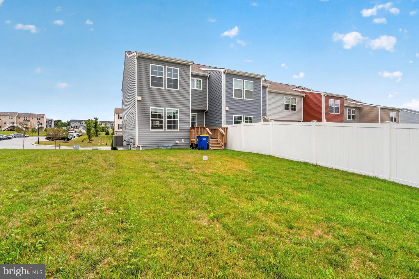 81 Ayrshire Dr Property Photo 20