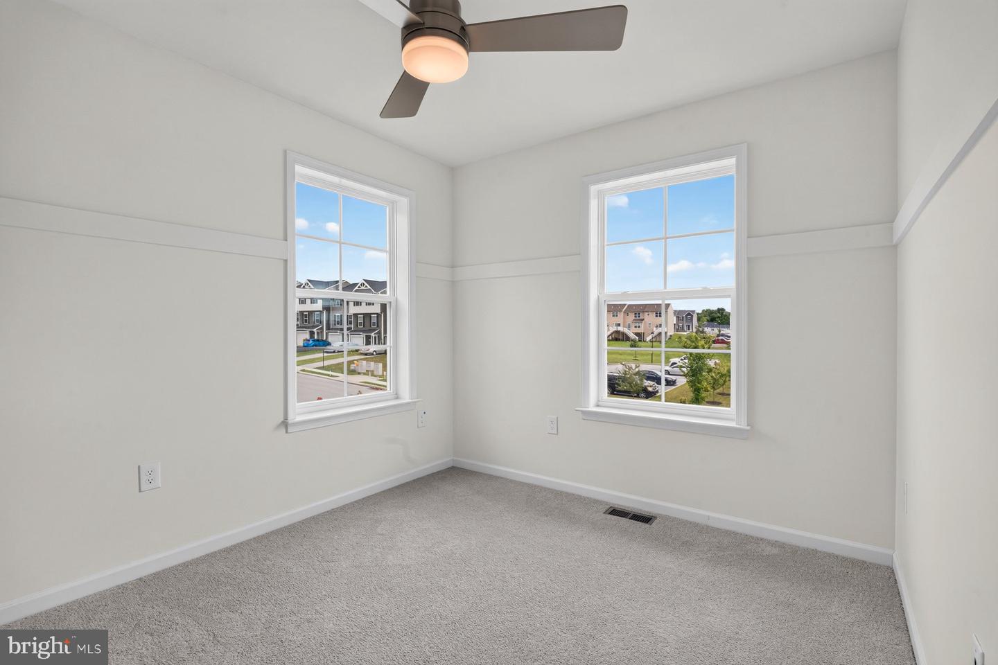 81 Ayrshire Dr Property Photo 21