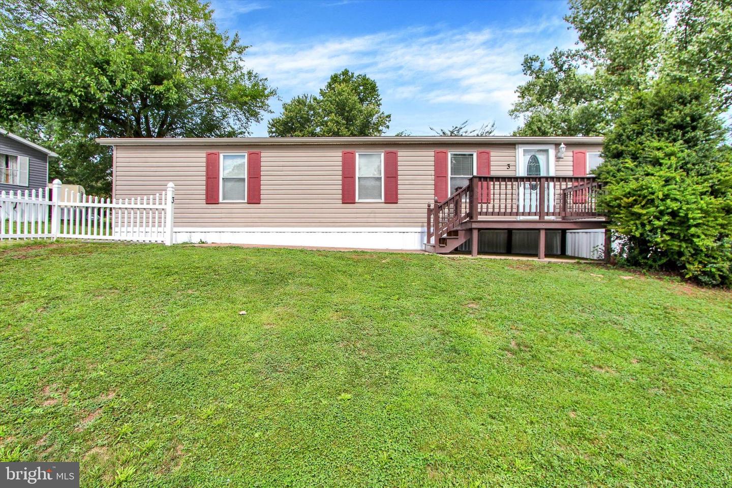 3 Oaklyn Dr Property Photo 1