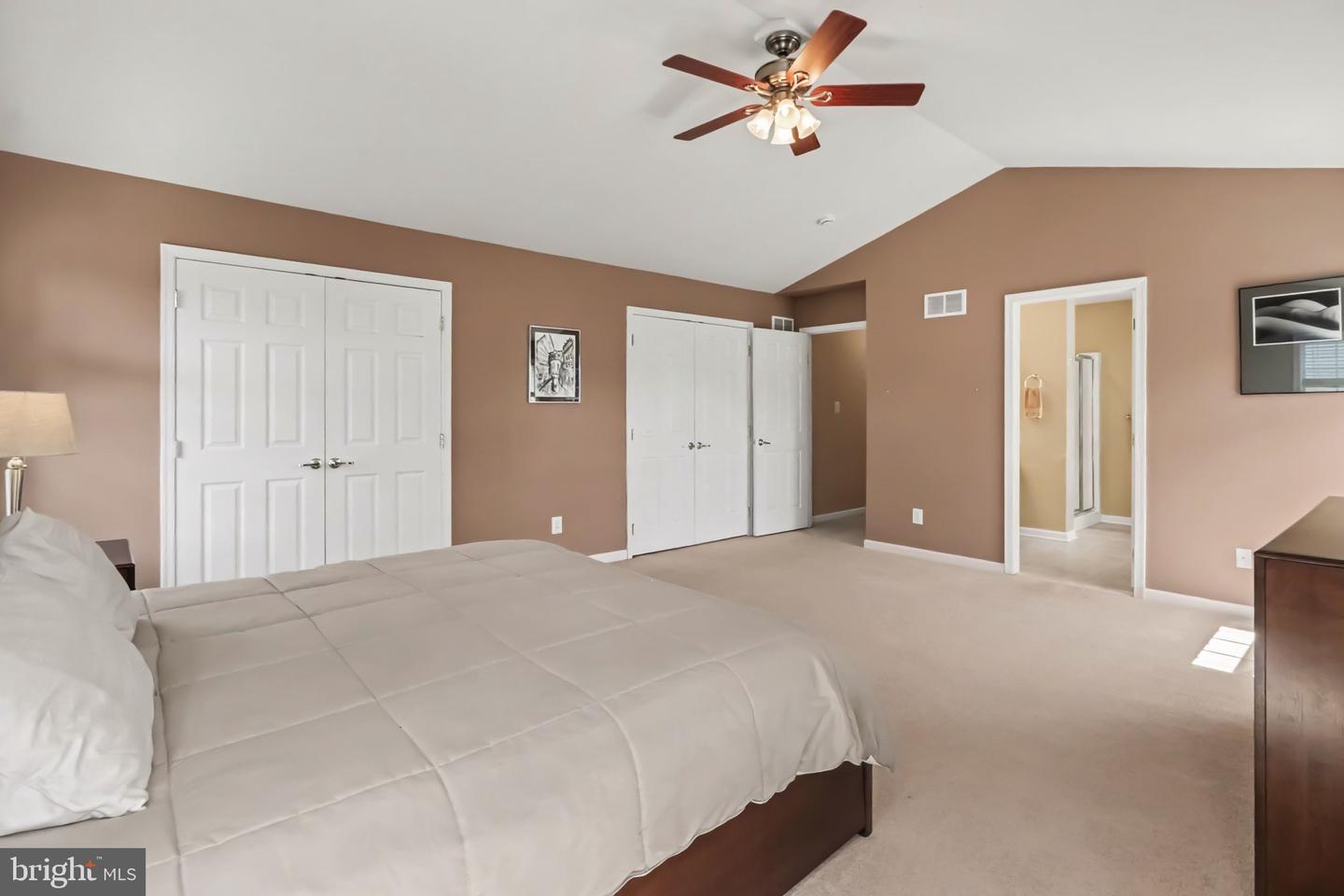 108 Cobblestone Way Property Photo 23