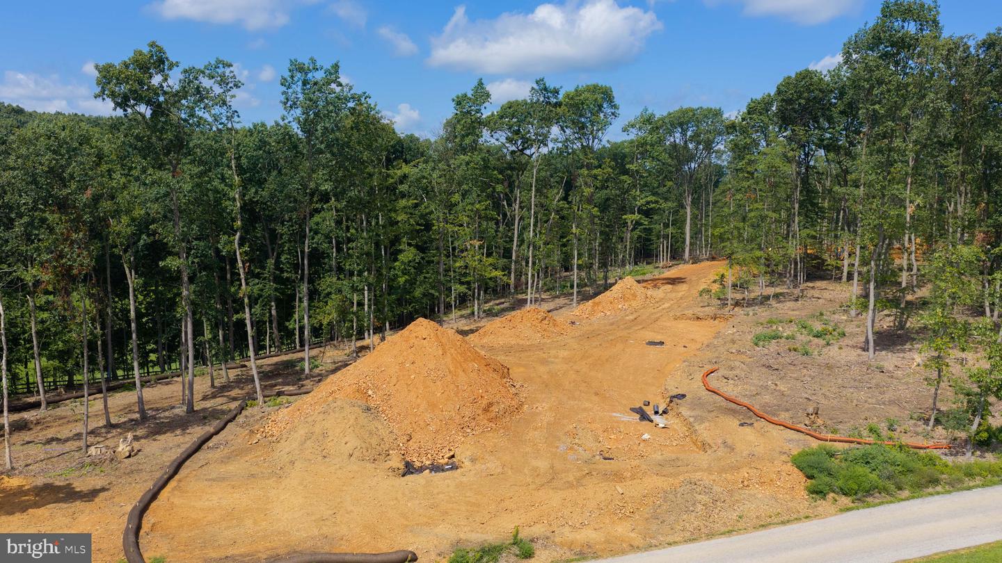 4005 Back Creek Rd Property Photo 17