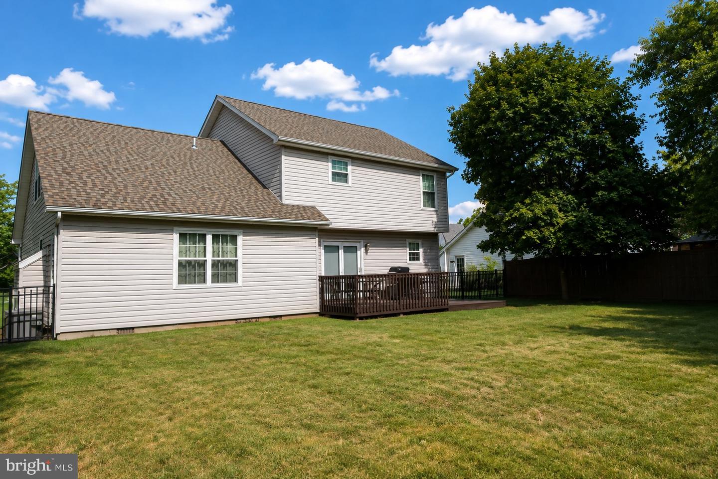 783 Aslan Property Photo 9