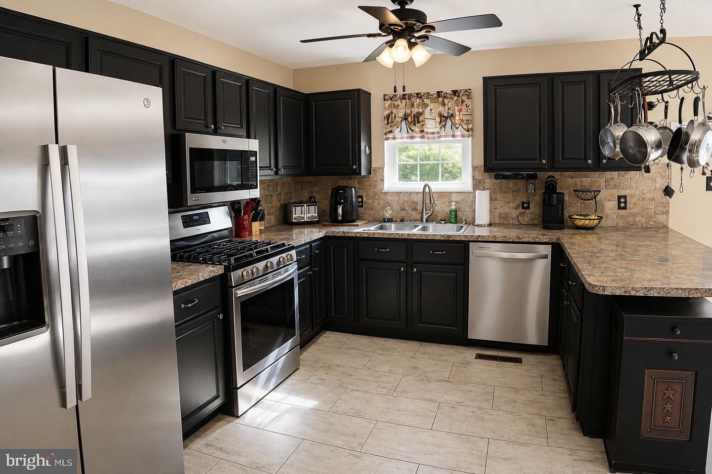 783 Aslan Property Photo 32