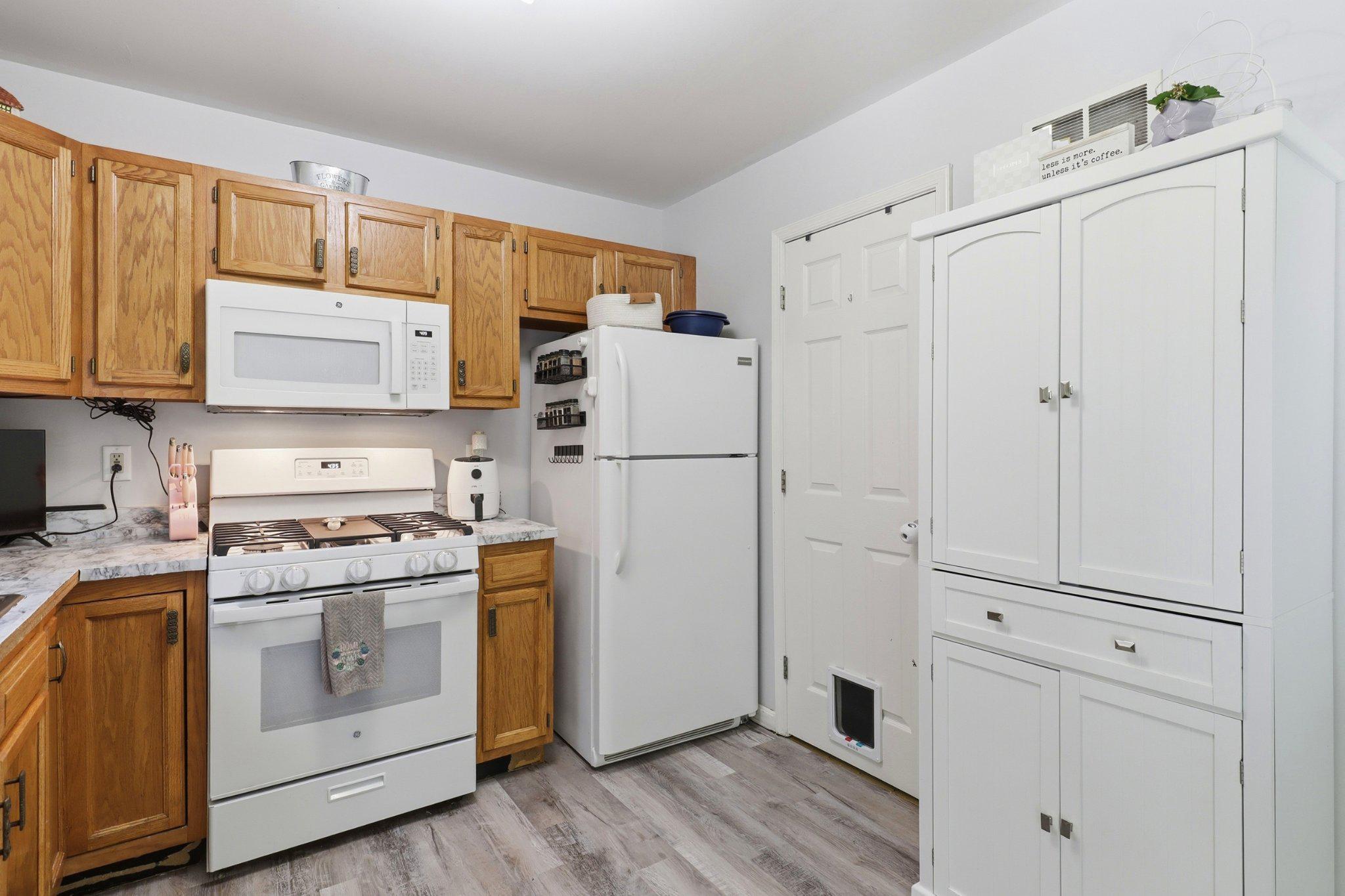 2027 Wyatt Cir Property Photo 11