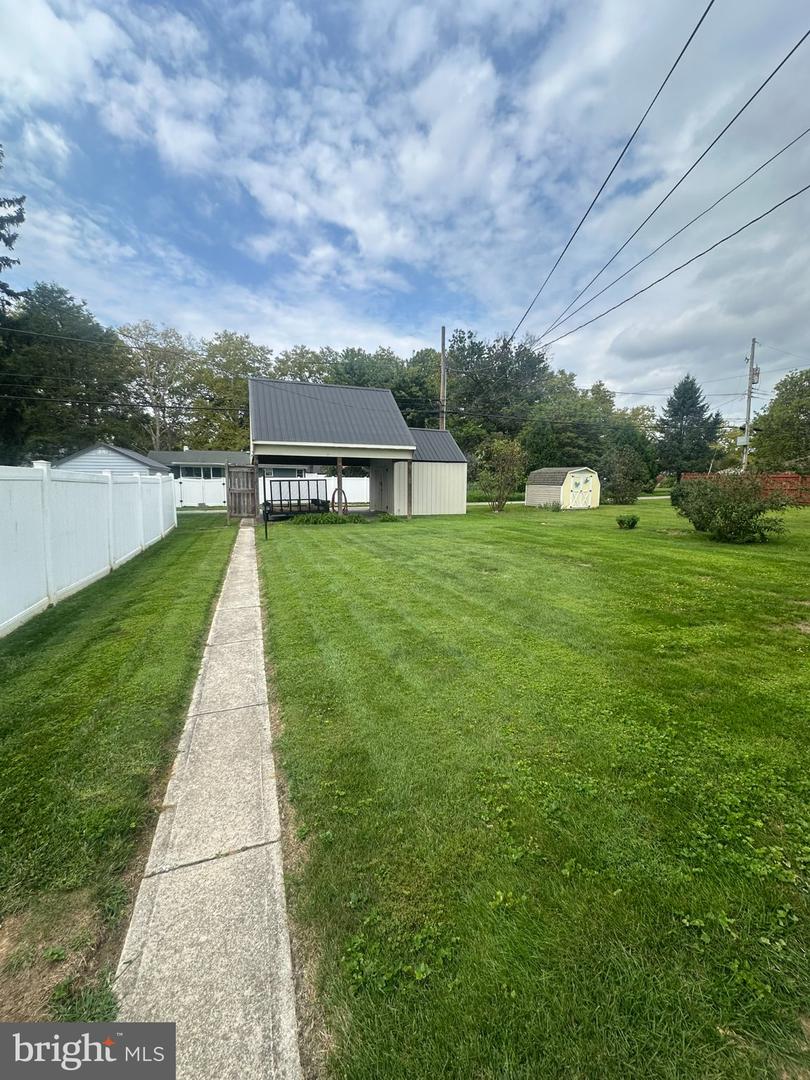 522 Moul Ave Property Photo 35
