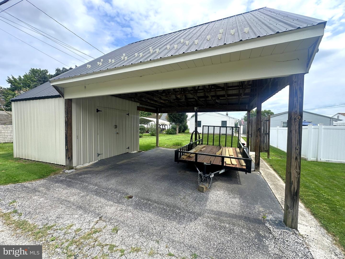 522 Moul Ave Property Photo 37