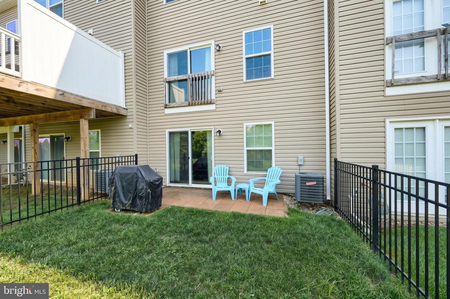 1247 Rannoch Ln Property Photo 8