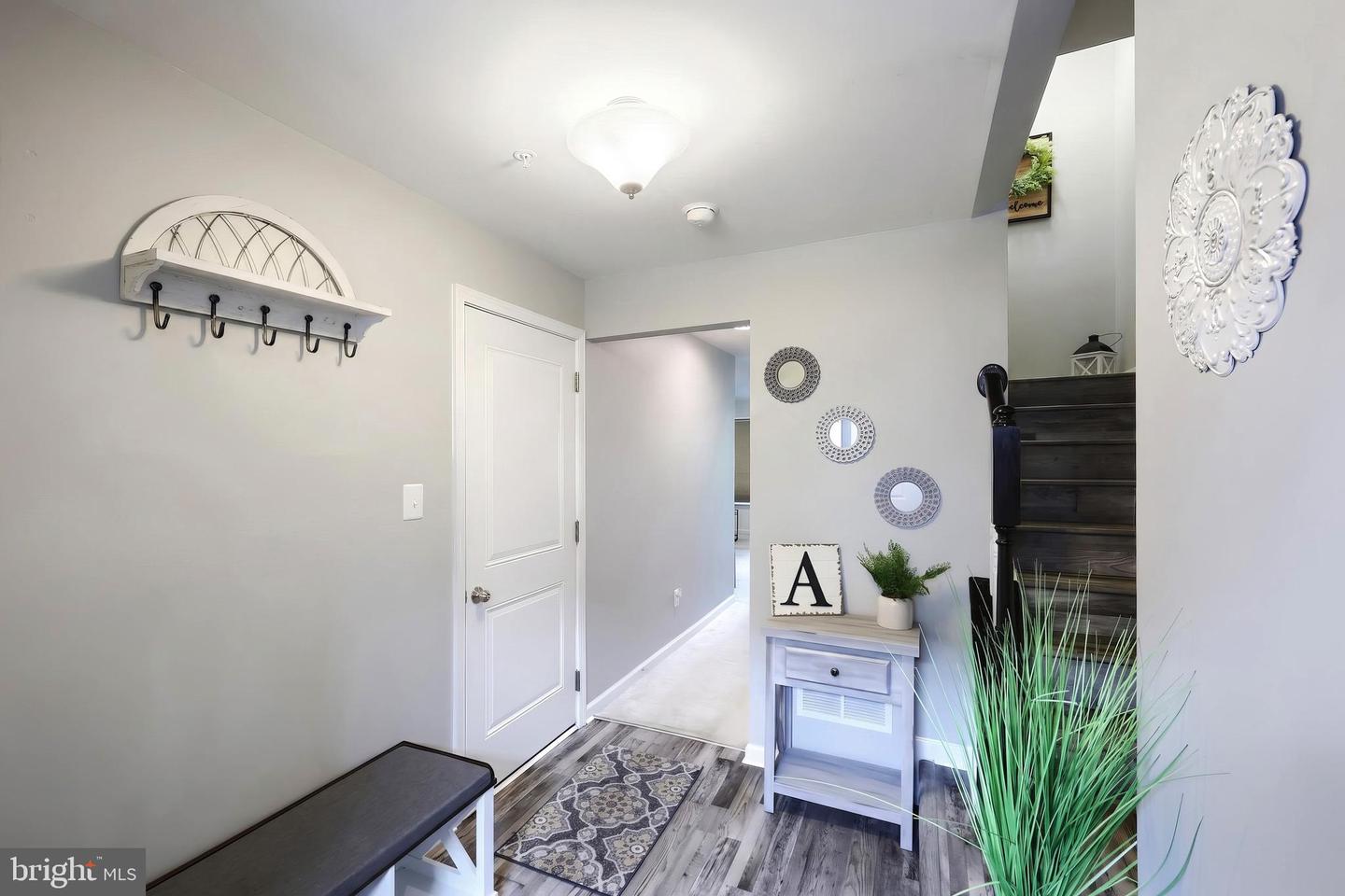 1247 Rannoch Ln Property Photo 12