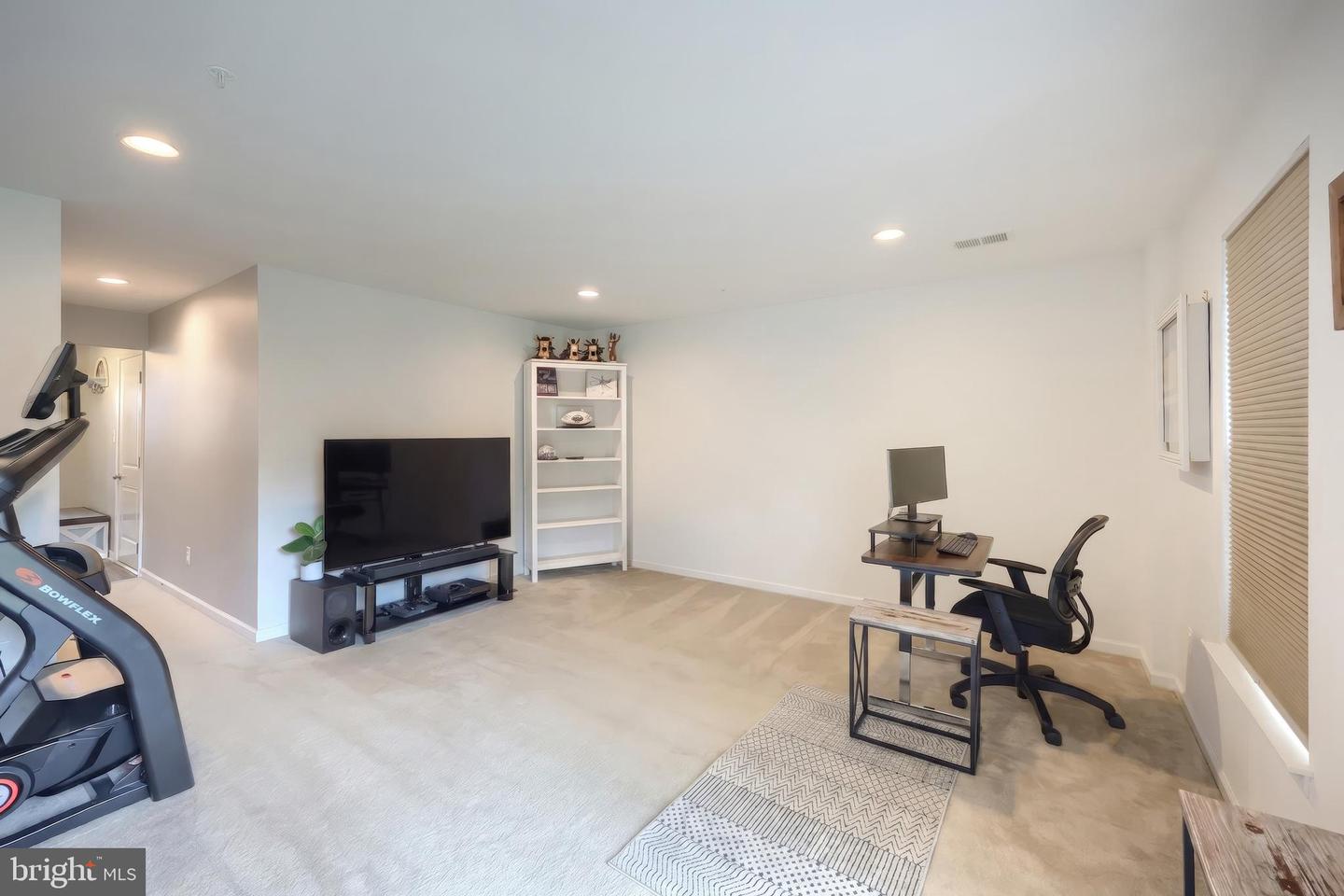 1247 Rannoch Ln Property Photo 14