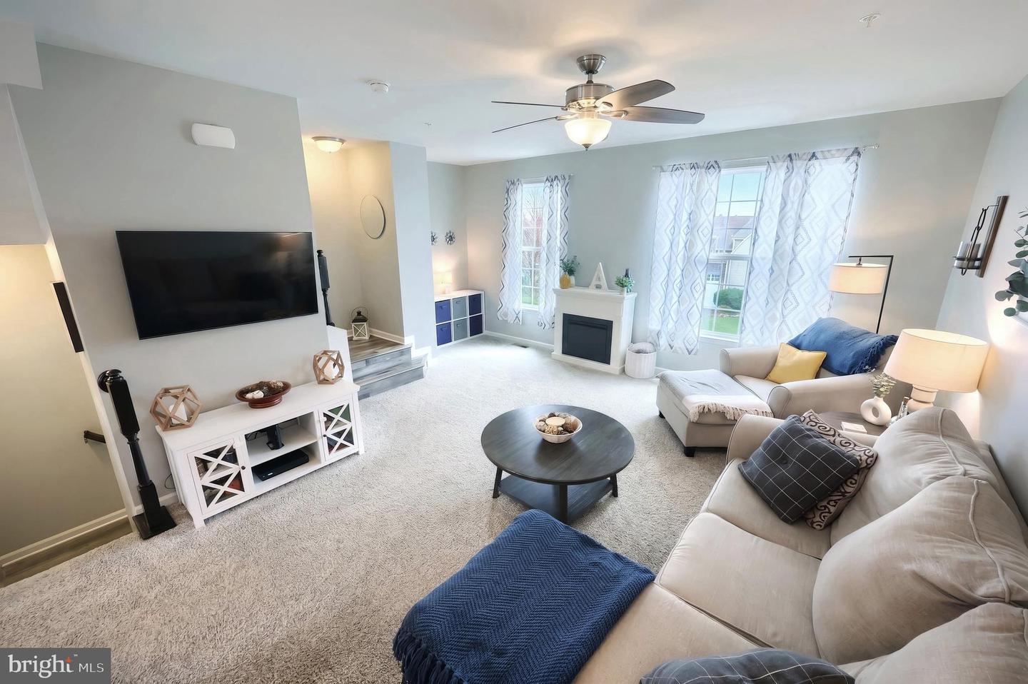 1247 Rannoch Ln Property Photo 17