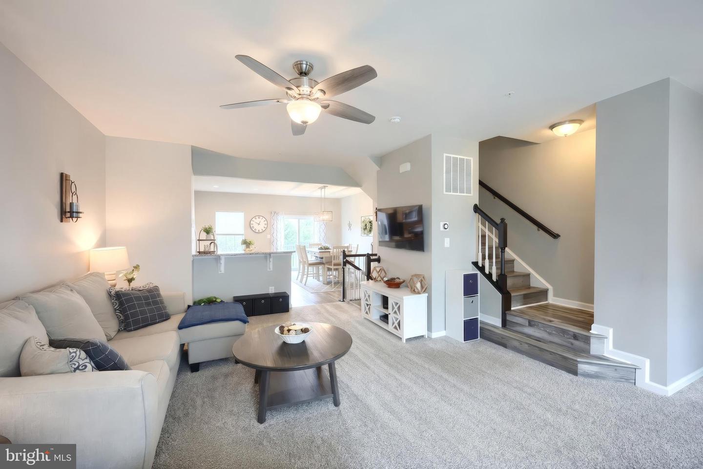 1247 Rannoch Ln Property Photo 19