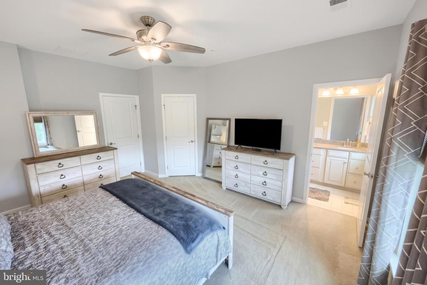 1247 Rannoch Ln Property Photo 29