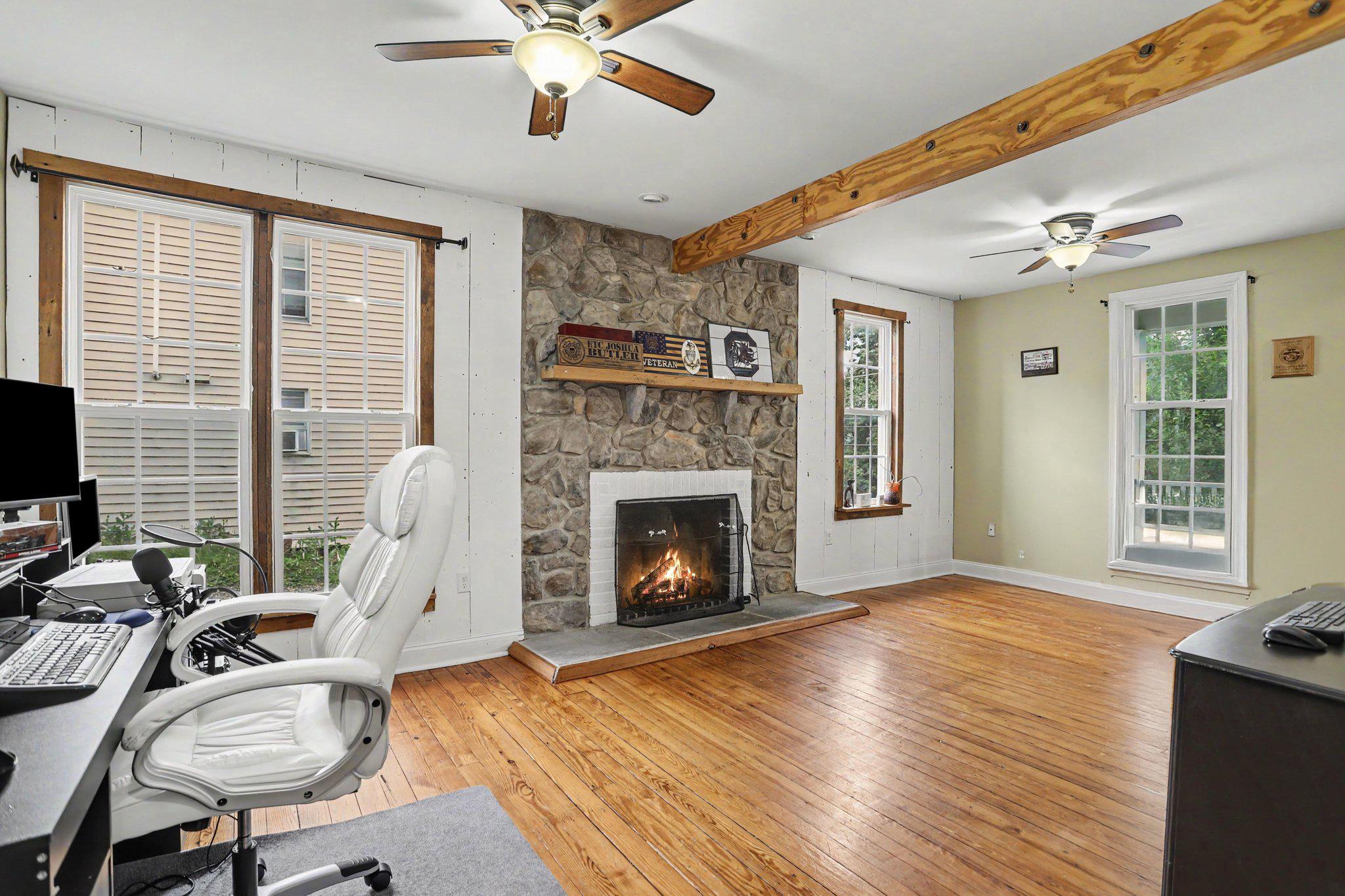 37 High Street Property Photo 3