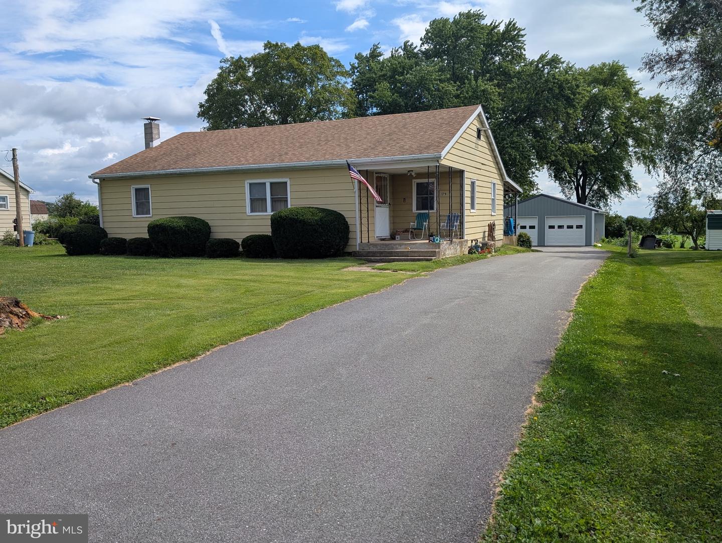 179 Bluestone Rd Property Photo 1