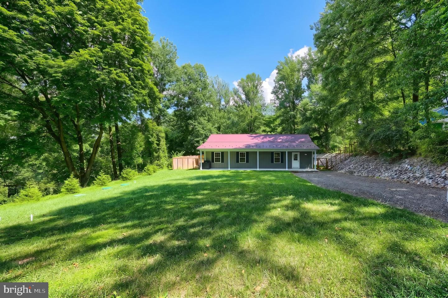 251 Highview Dr Property Photo 5