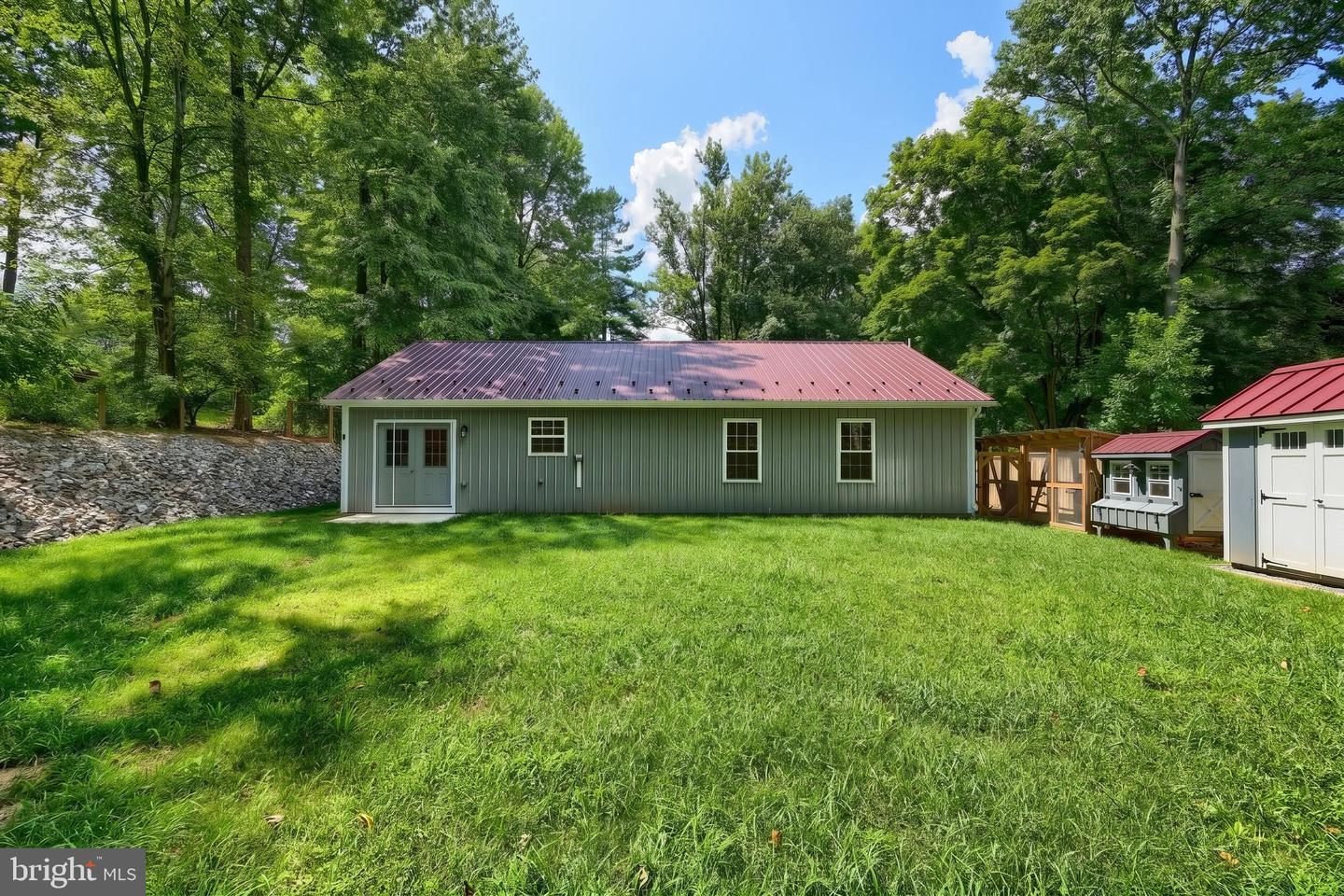 251 Highview Dr Property Photo 12