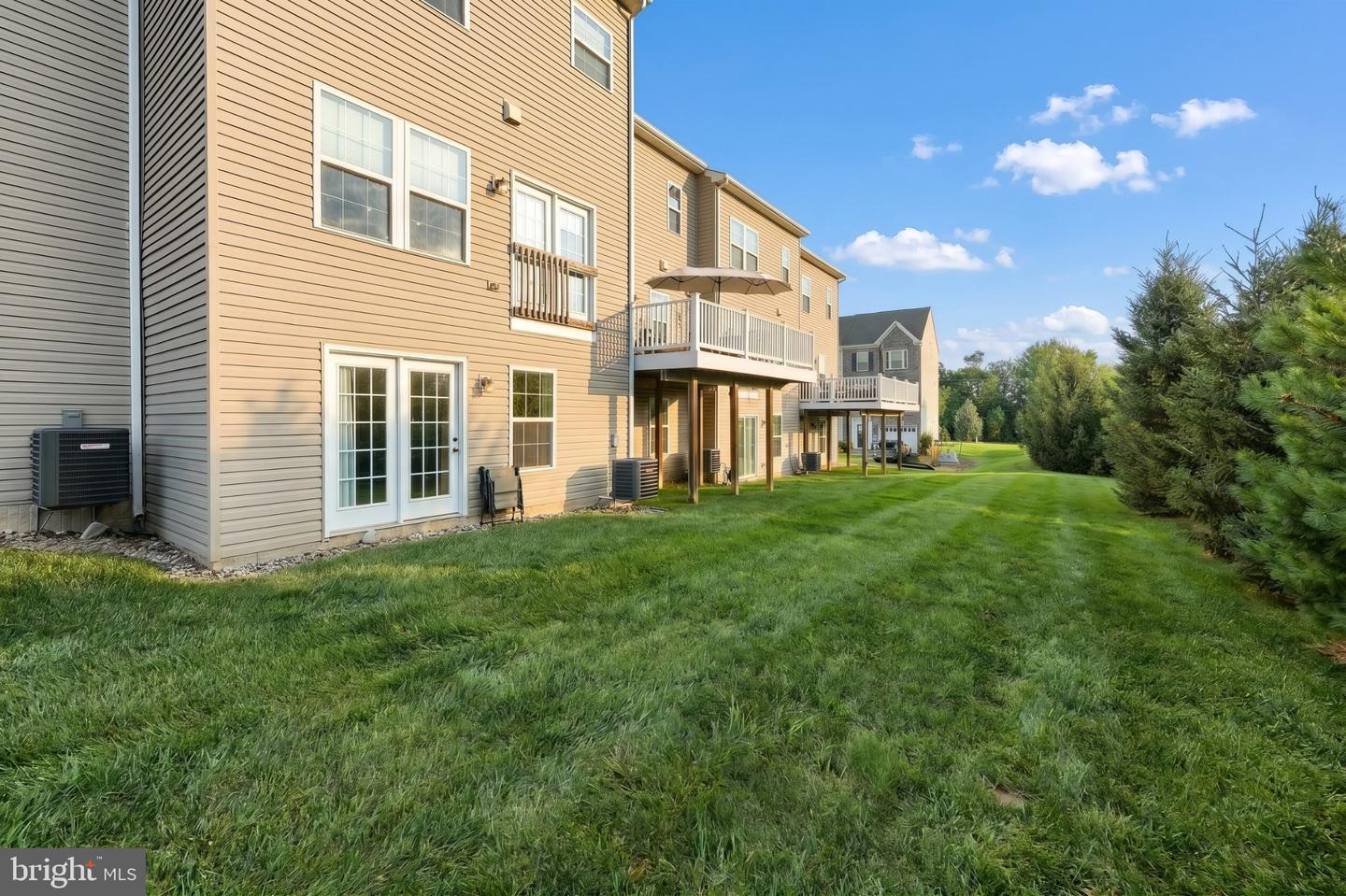 915 Brechin Ln #46 Property Photo 11