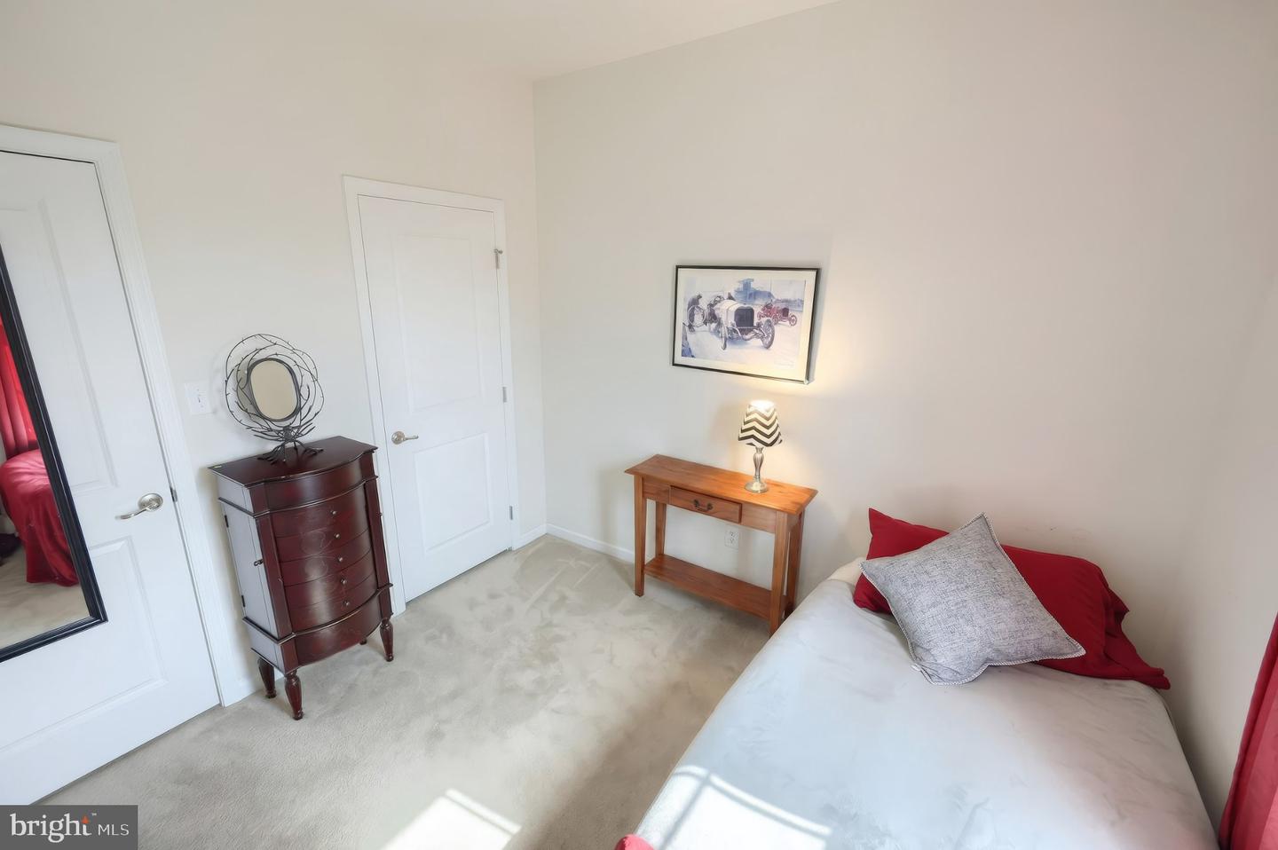 915 Brechin Ln #46 Property Photo 34