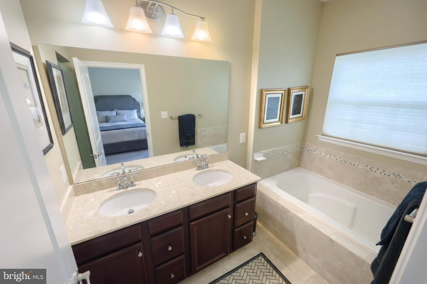 915 Brechin Ln #46 Property Photo 40