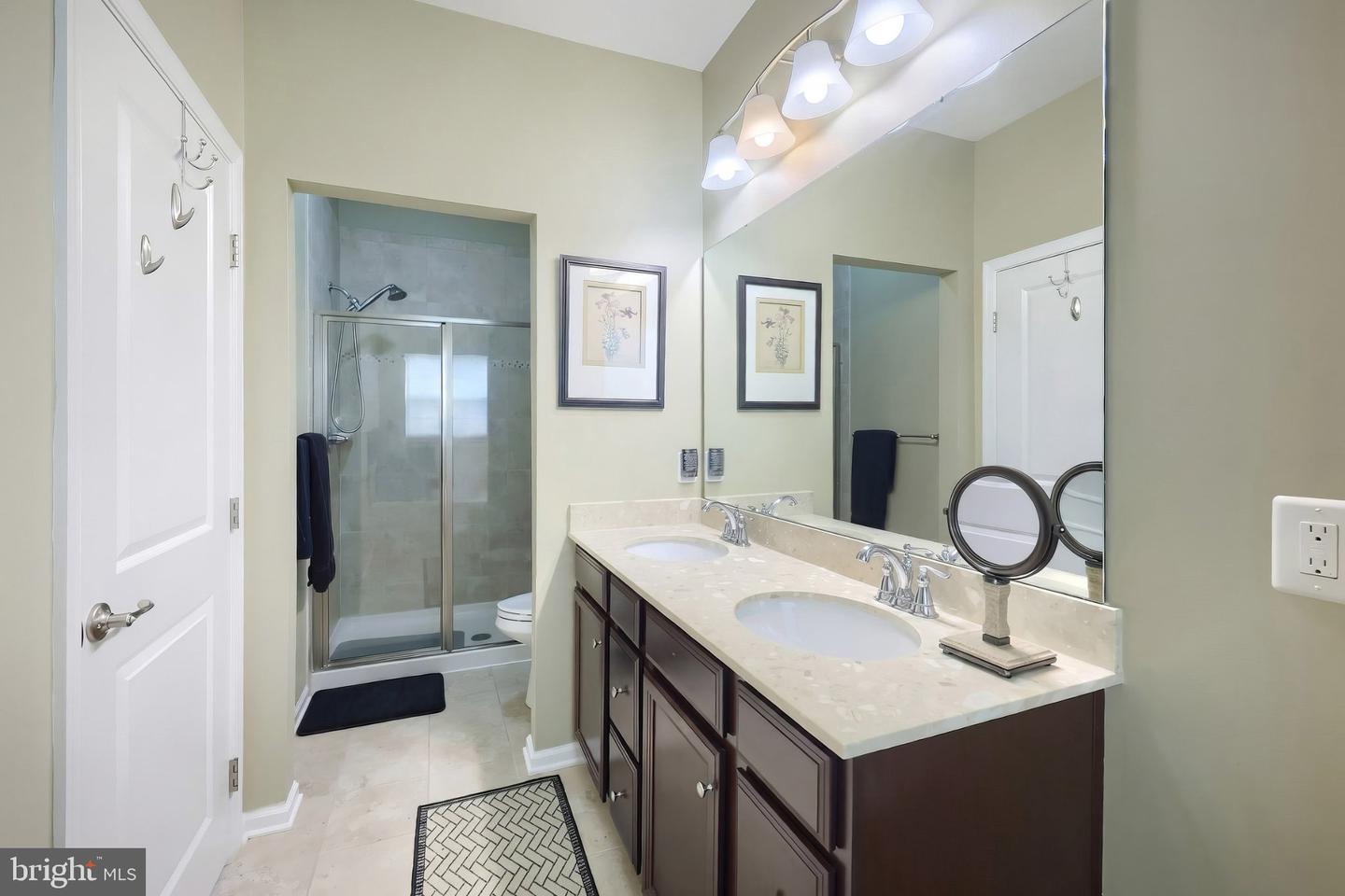 915 Brechin Ln #46 Property Photo 42