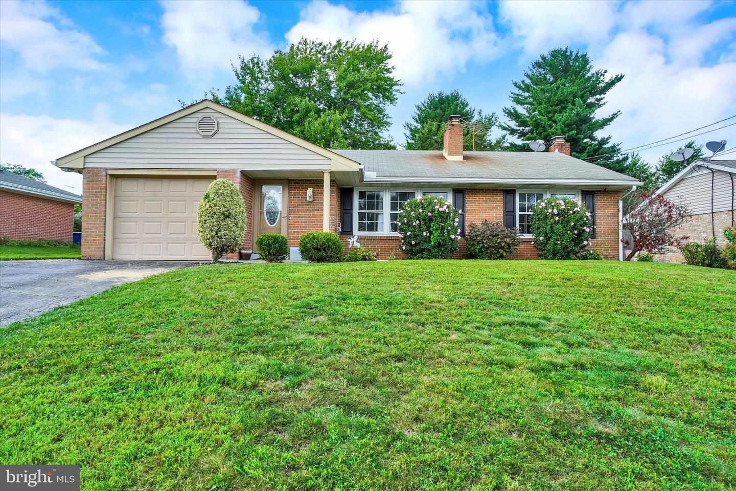 3967 Bahn Ave Property Photo 1
