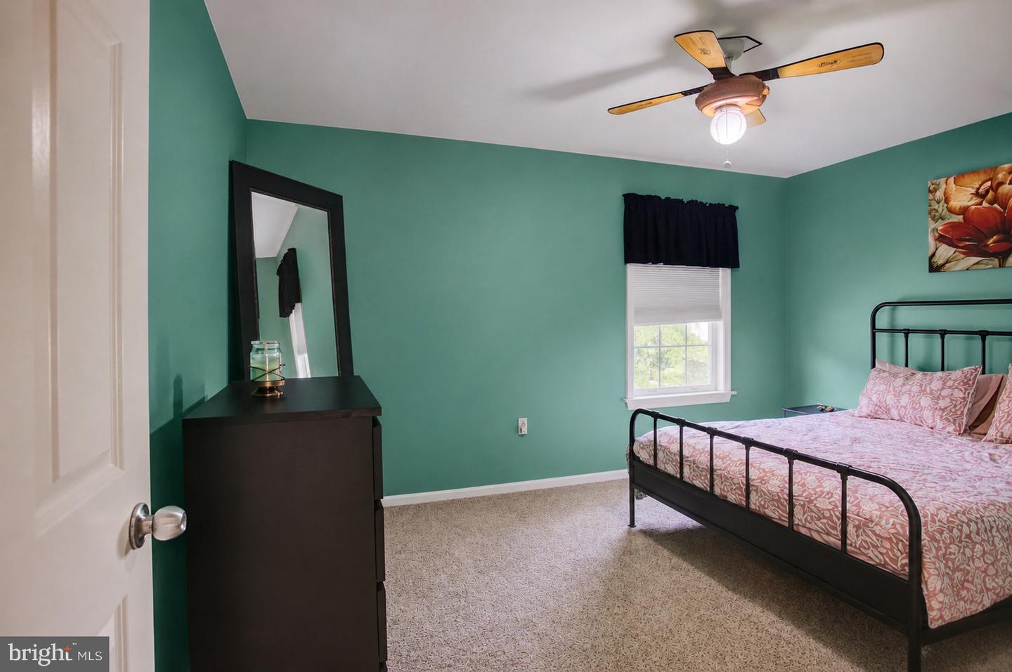 120 Riding Silks Ln Property Photo 33