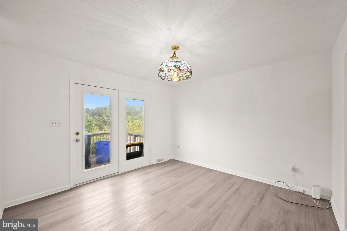 9 Overlook Dr Property Photo 8