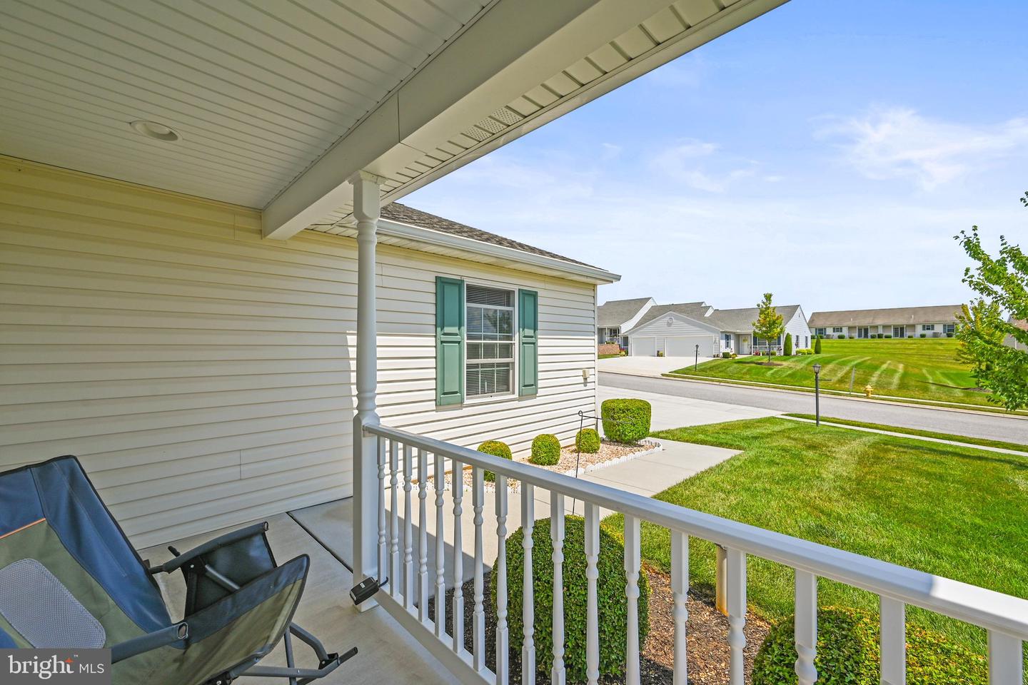 1352 Pleasant View Dr #80 Property Photo 4
