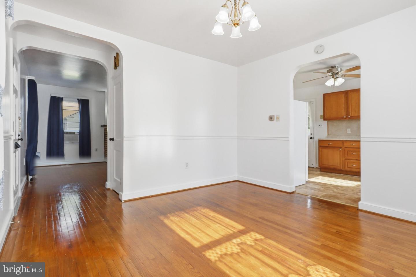 1530 E Philadelphia St Property Photo 8