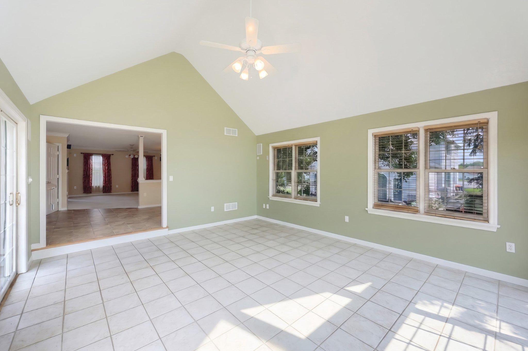 1540 Lilac Rd Property Photo 22