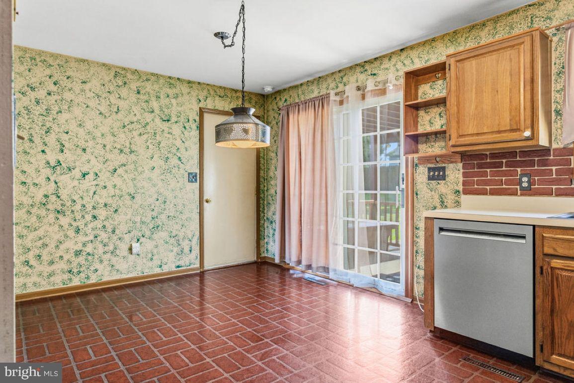 29 Allen Dr Property Photo 8