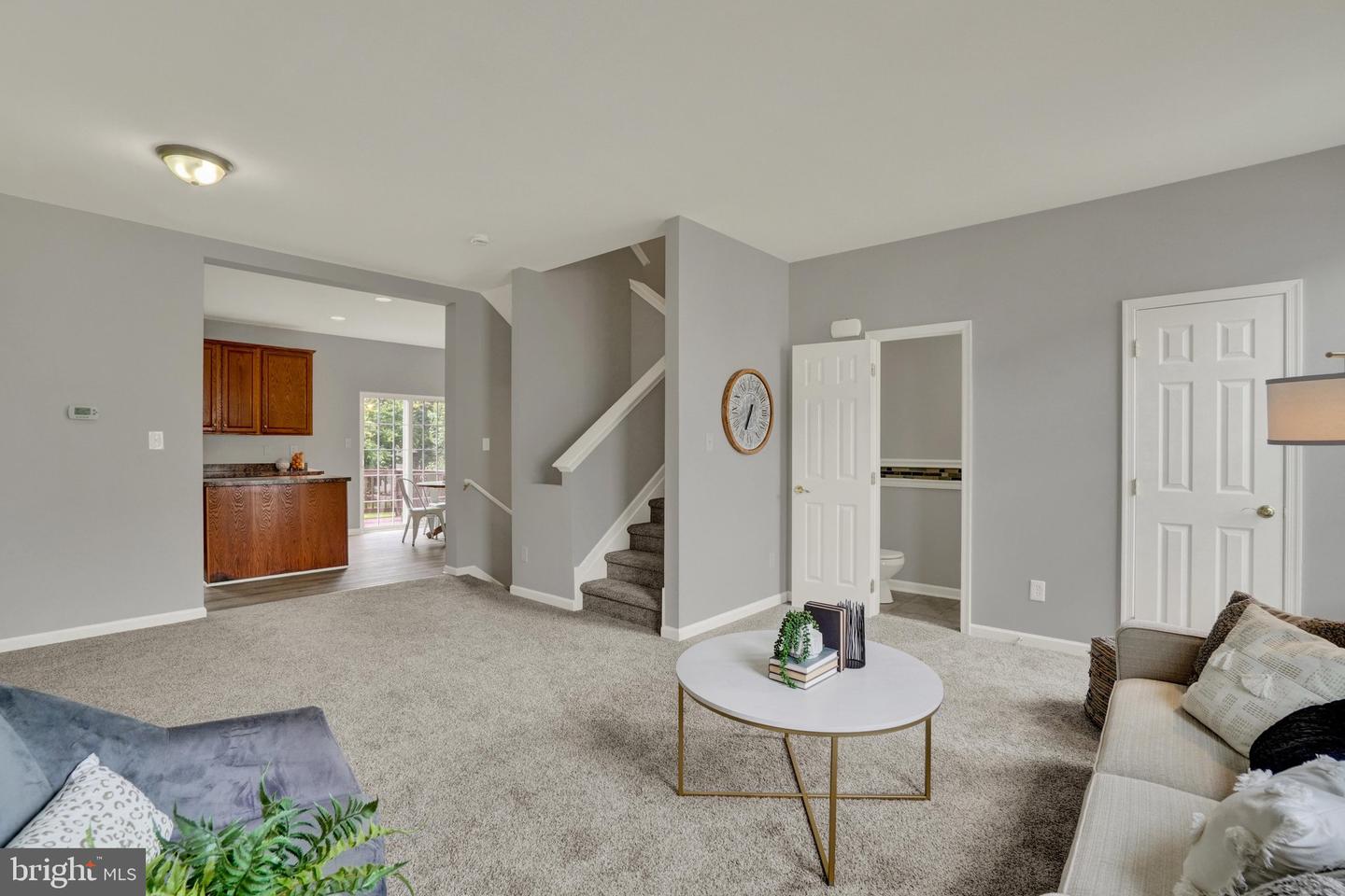 4129 Strawbridge Ct Property Photo 10