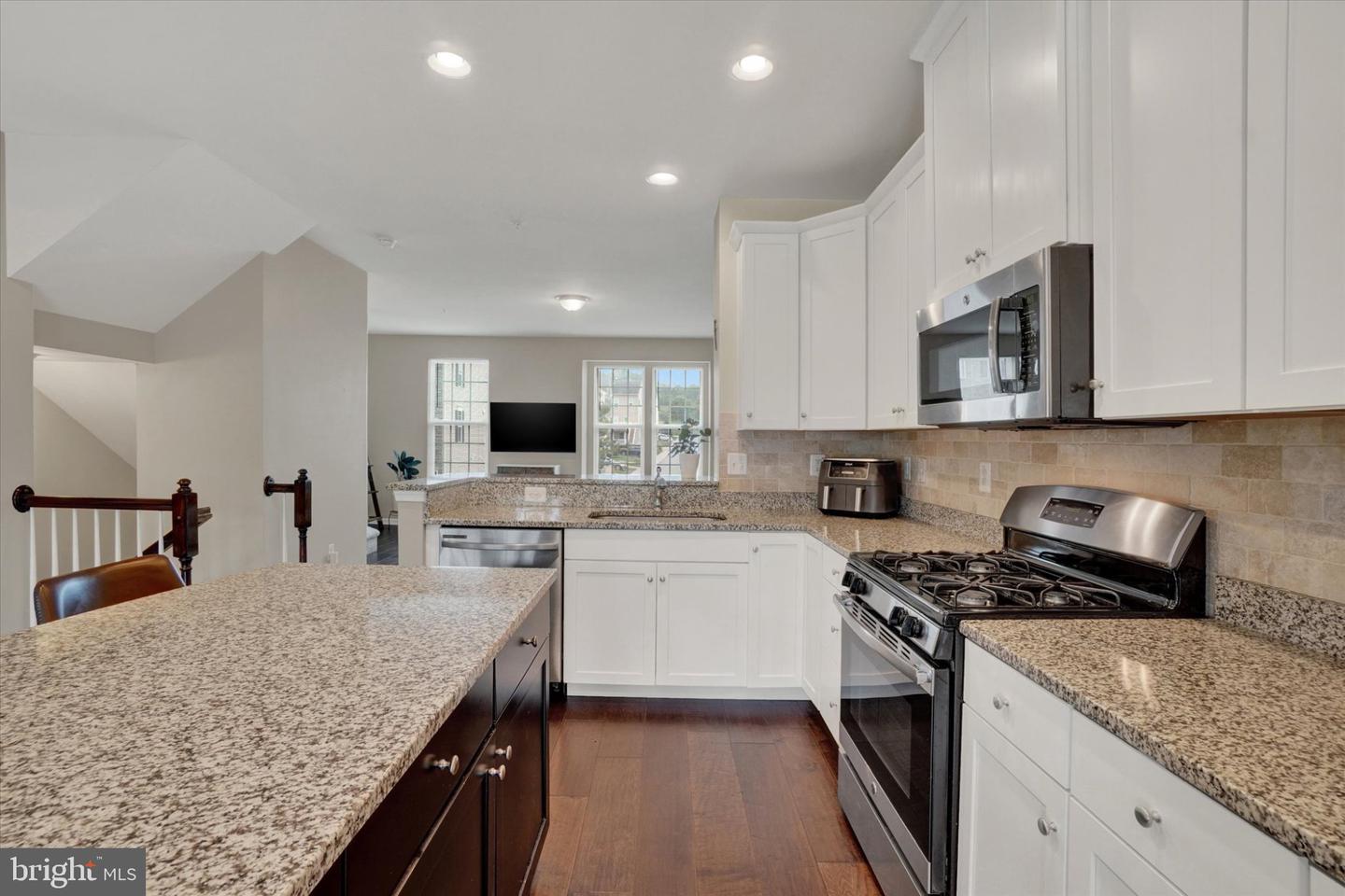 1285 Rannoch #23 Property Photo 14