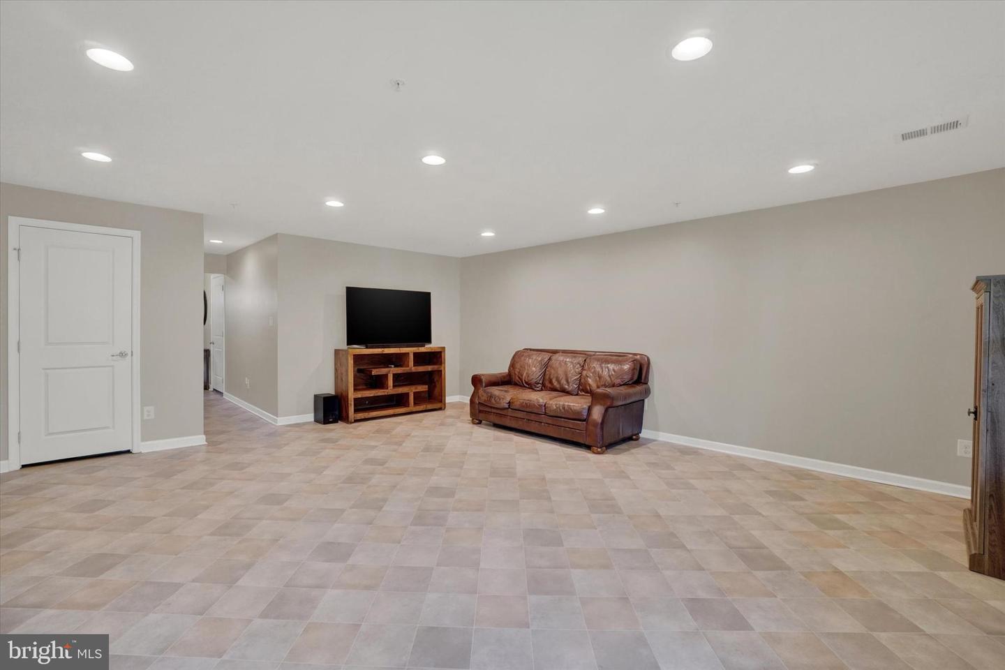 1285 Rannoch #23 Property Photo 25