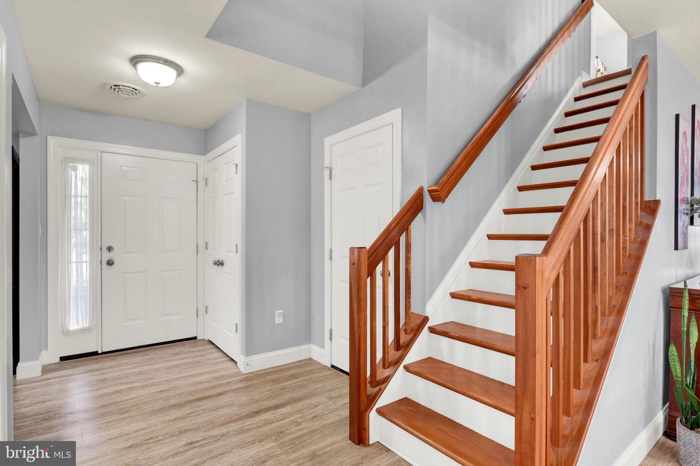 1128 Park Ave Property Photo 6