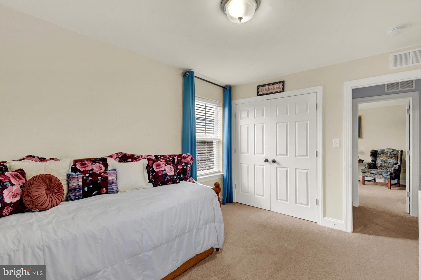 1128 Park Ave Property Photo 23