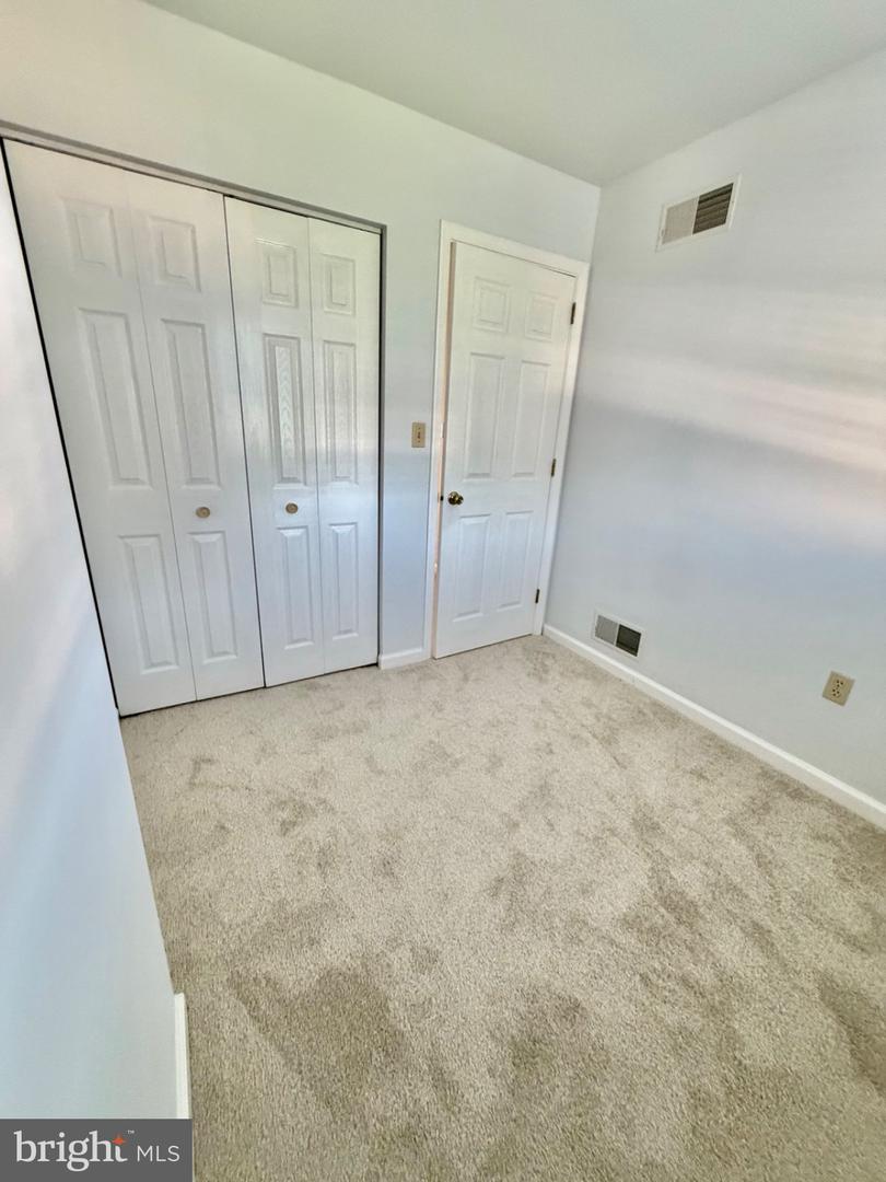 455 Peppermill Ln Property Photo 46