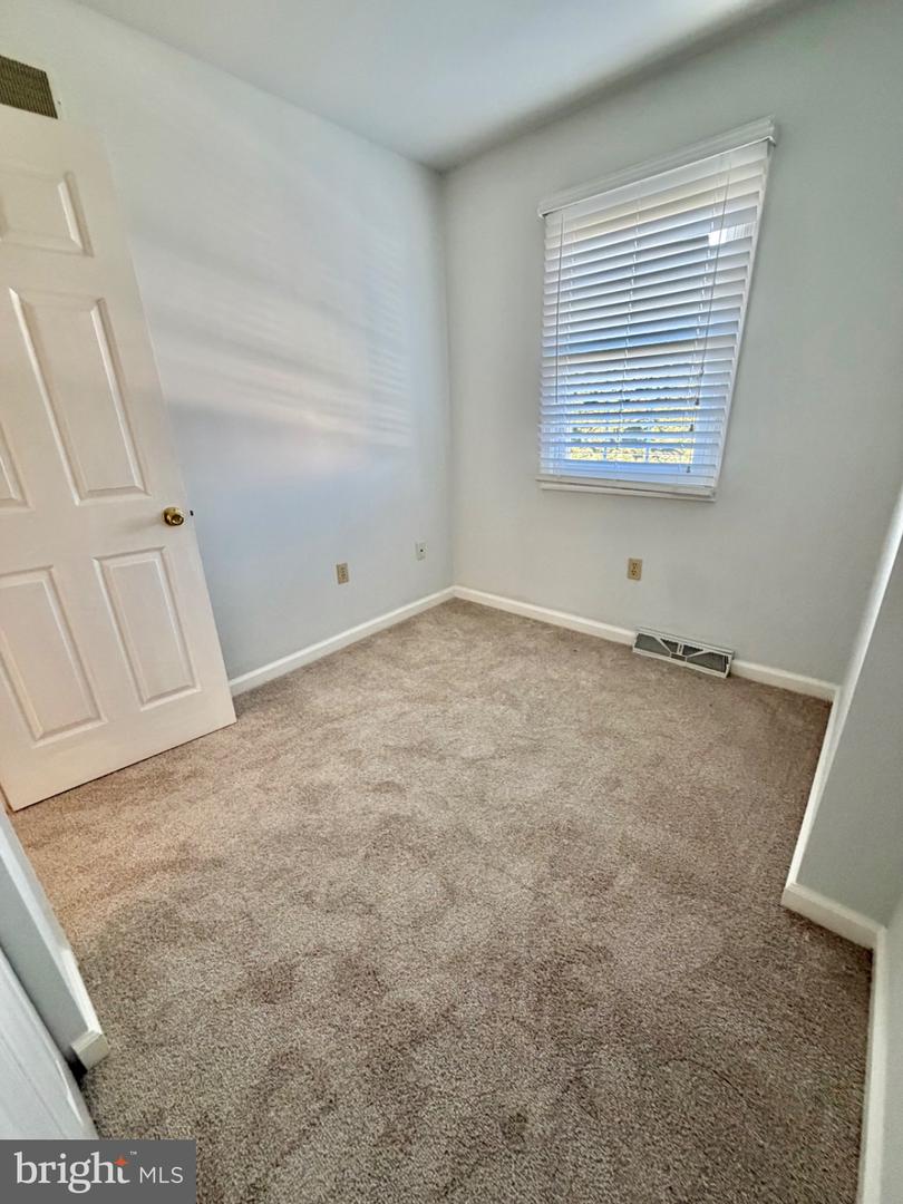 455 Peppermill Ln Property Photo 48
