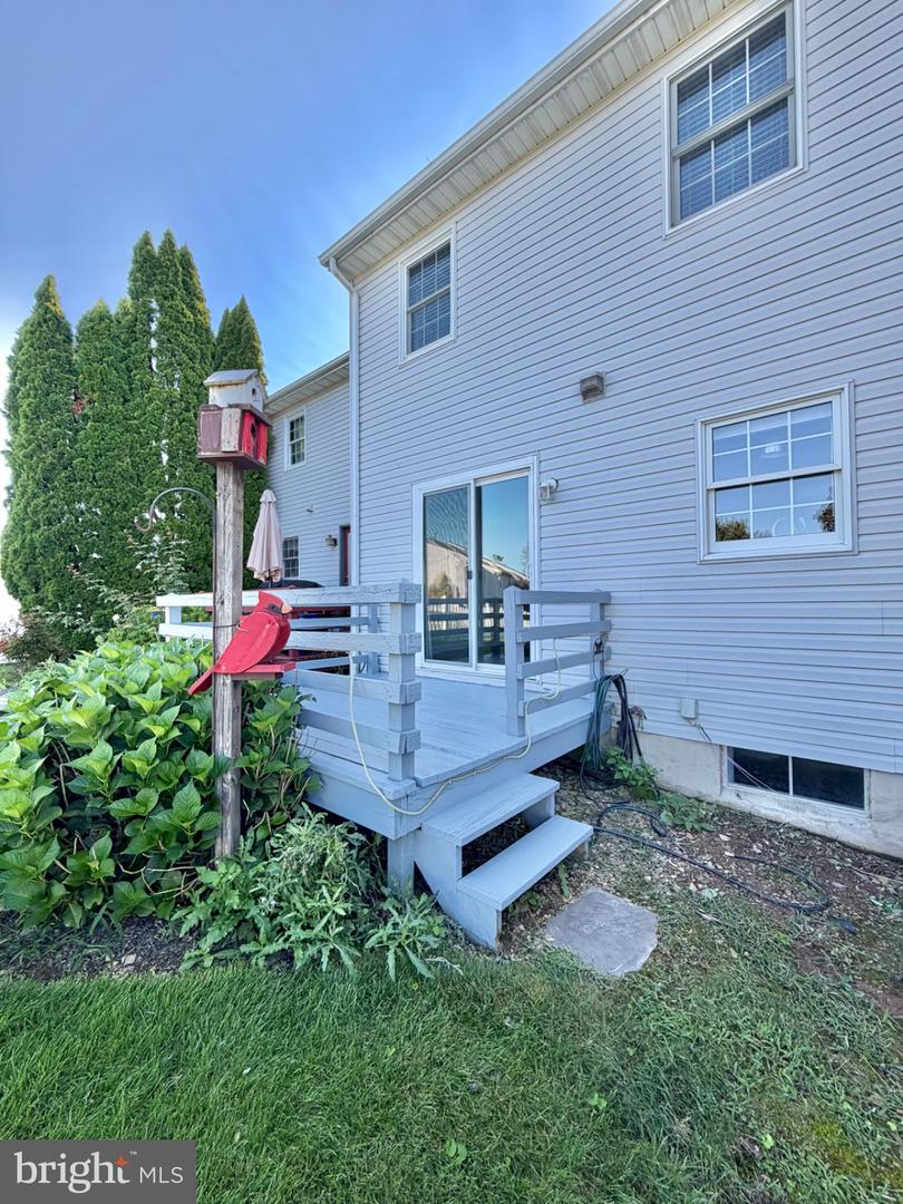 455 Peppermill Ln Property Photo 59