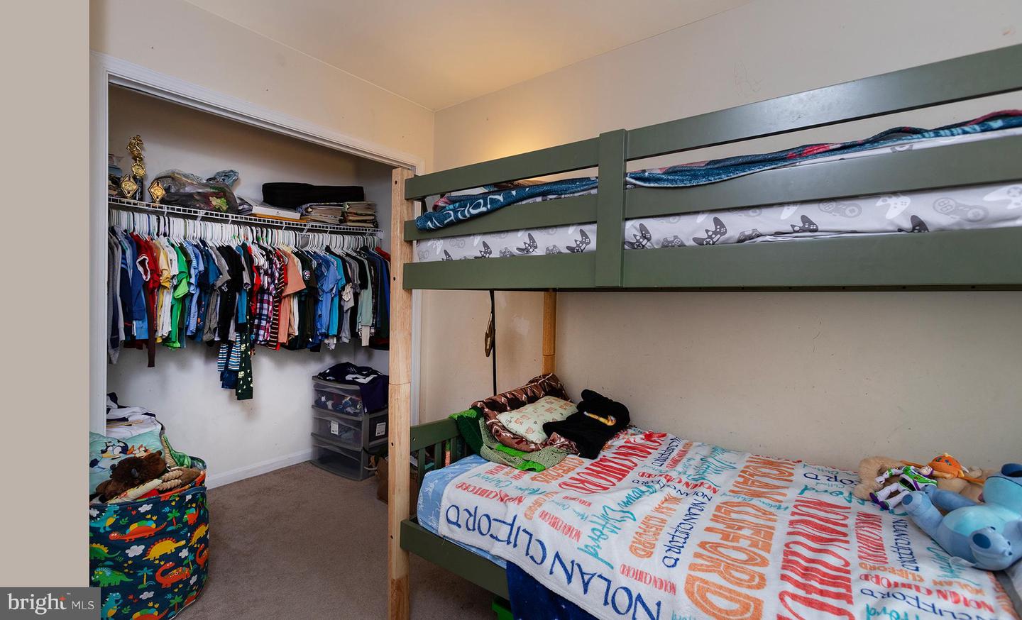 2 Property Photo 41