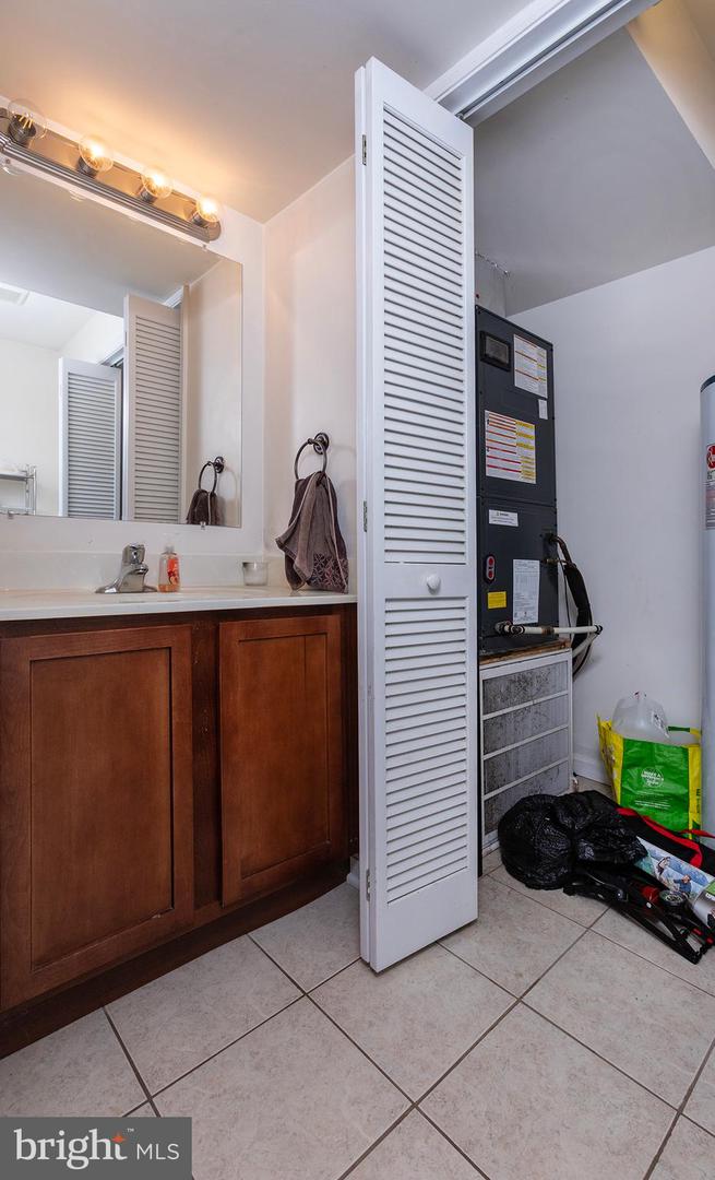 2 Property Photo 57