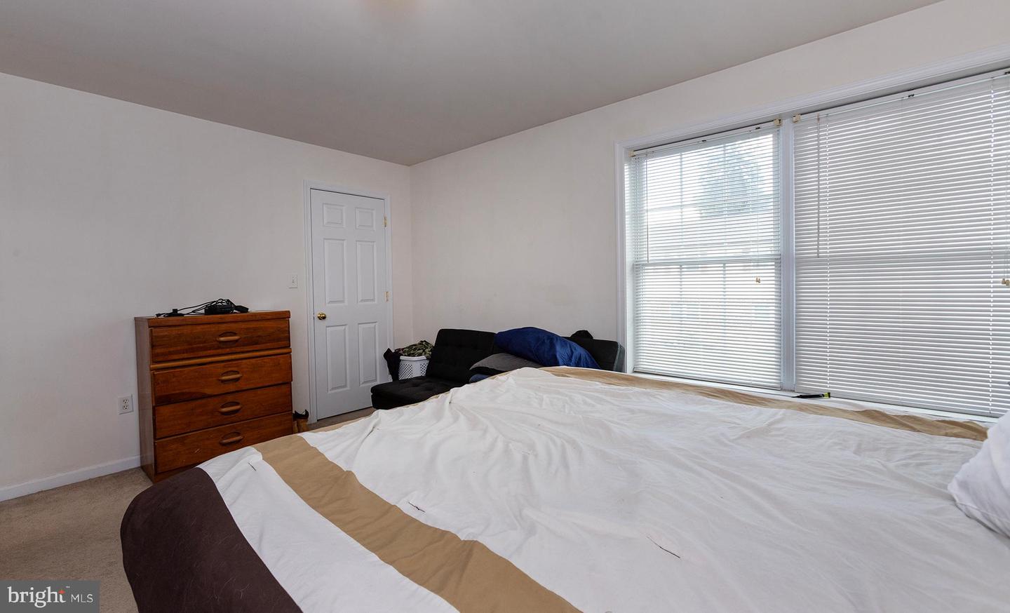 2 Property Photo 64