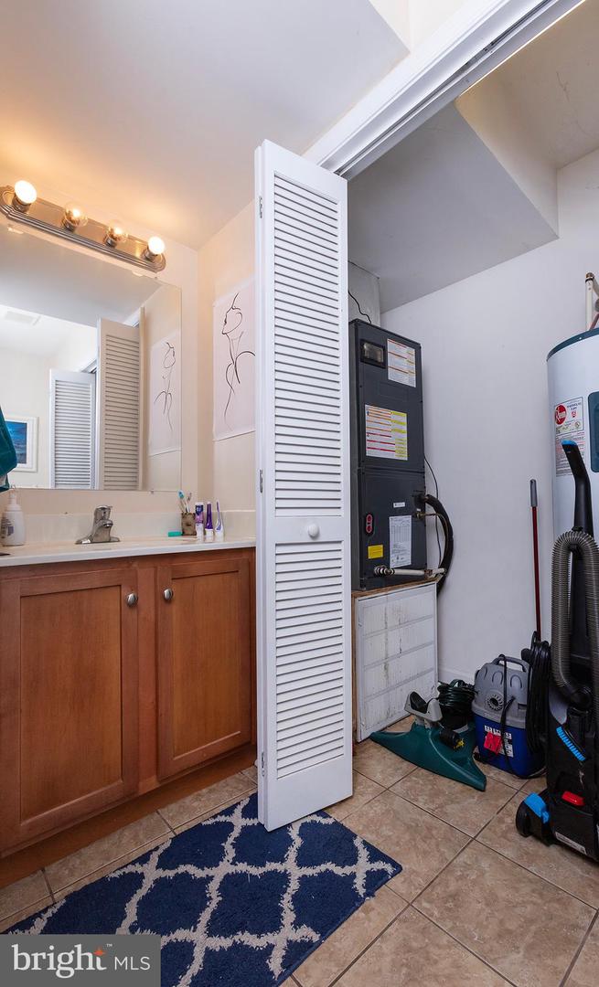 2 Property Photo 76