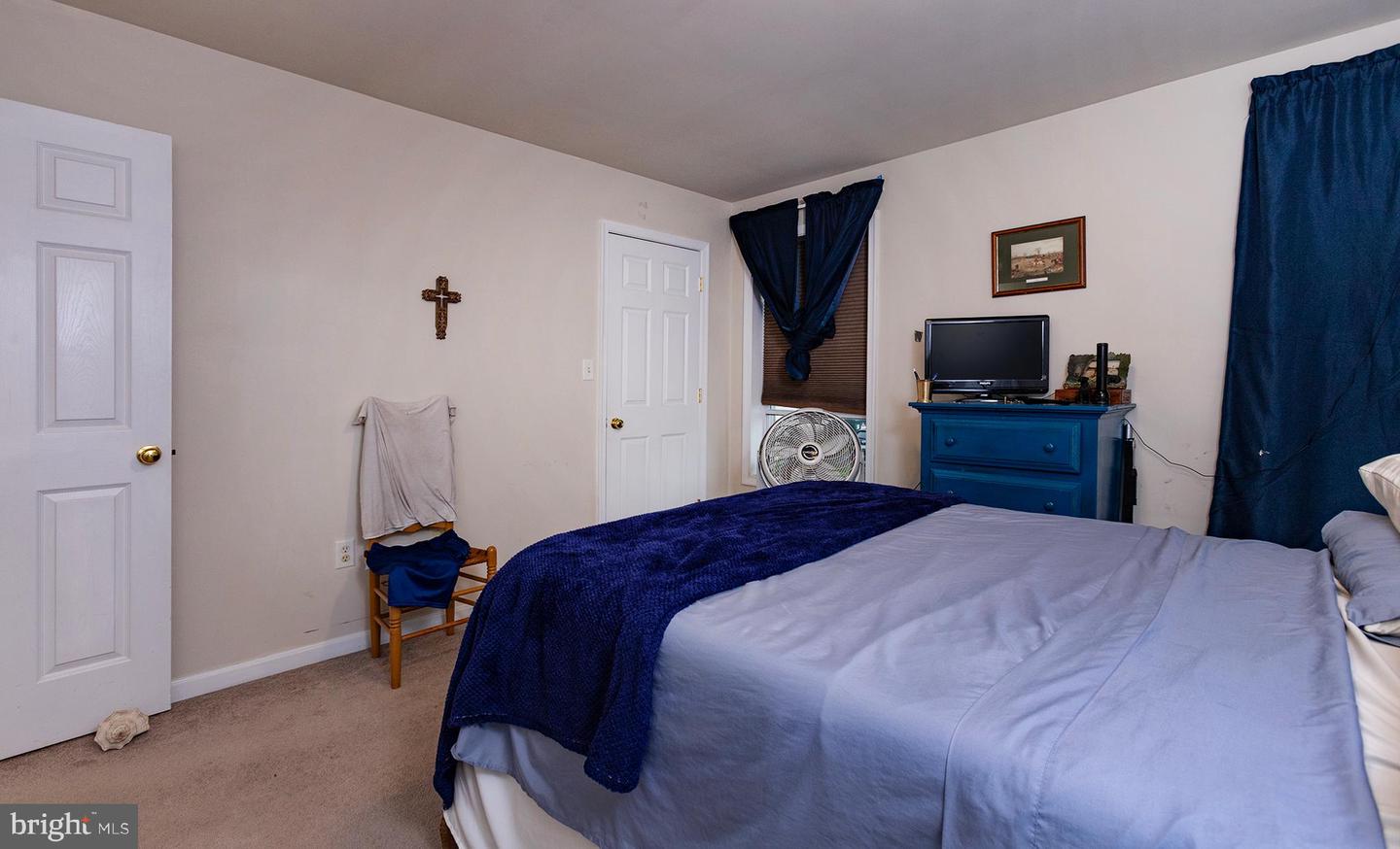2 Property Photo 84