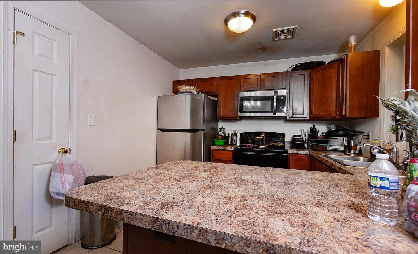 2 Property Photo 90