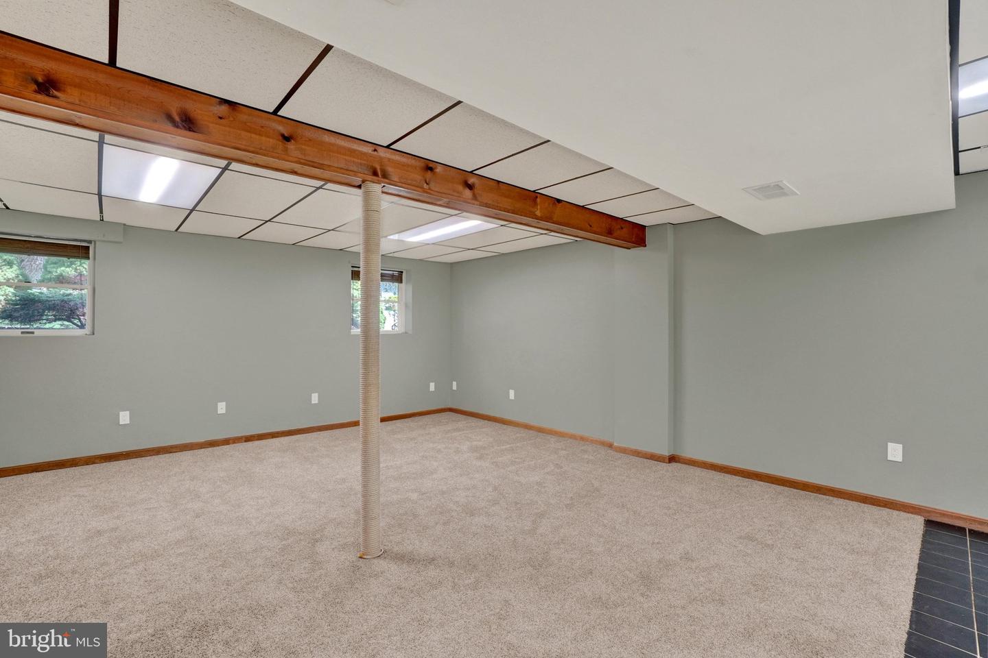 15 Loop Dr Property Photo 17