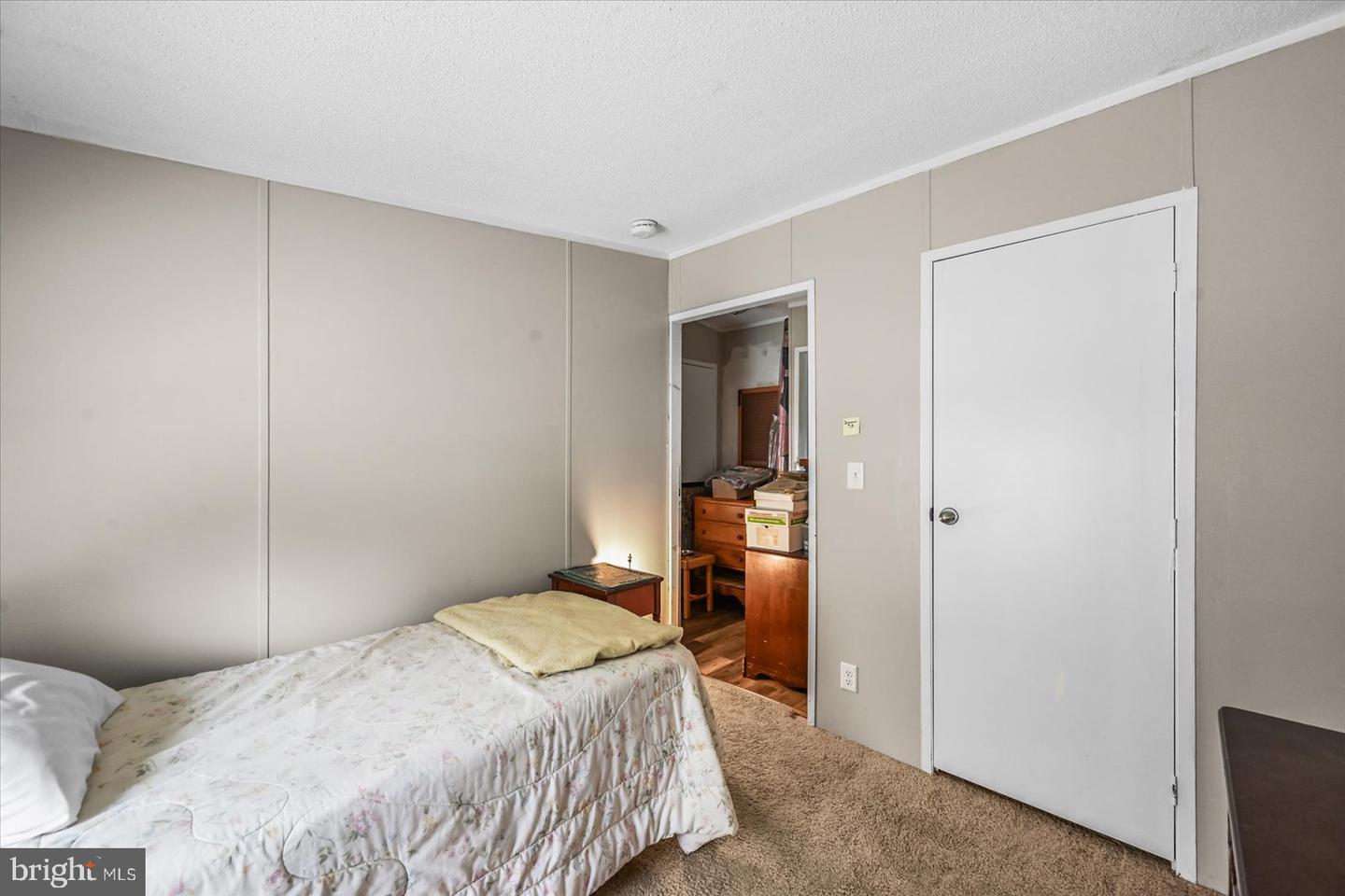 68 Dew Drop Rd Property Photo 18