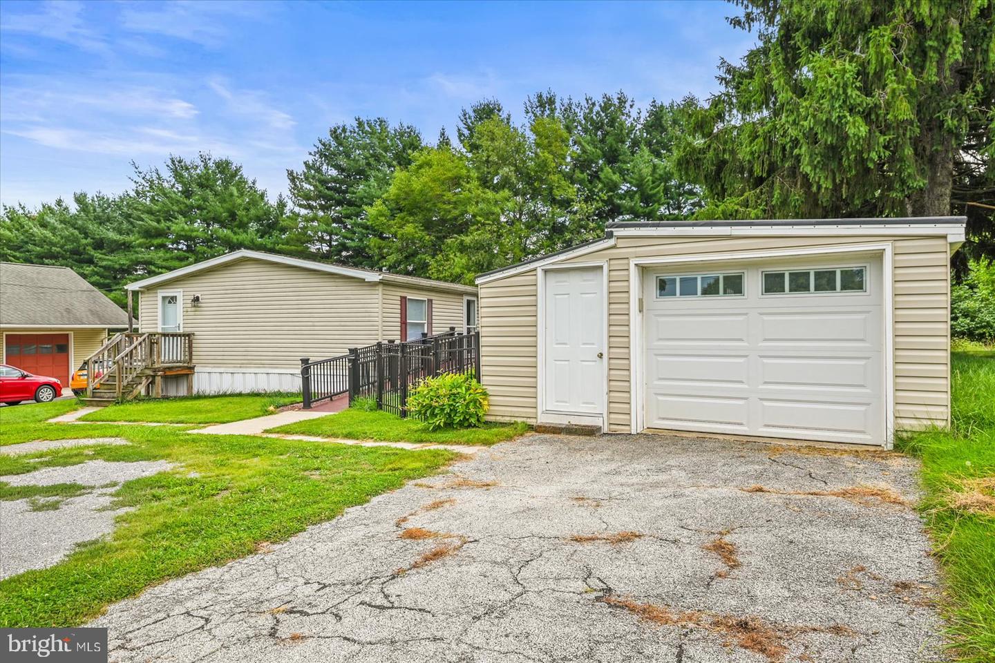 68 Dew Drop Rd Property Photo 30