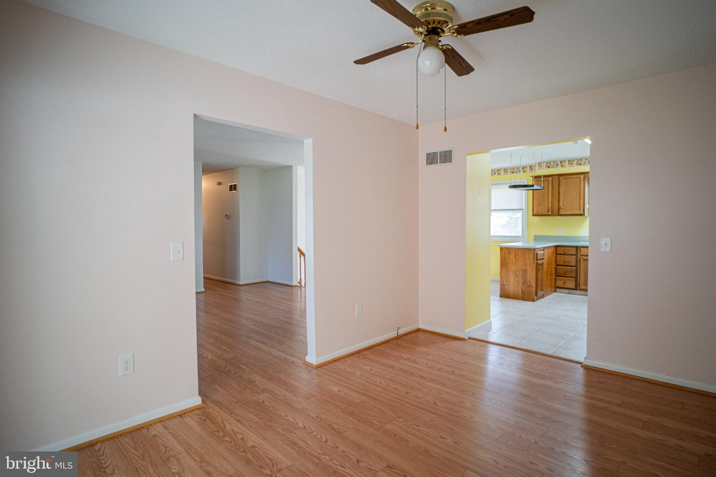 385 E Beaver St Property Photo 11